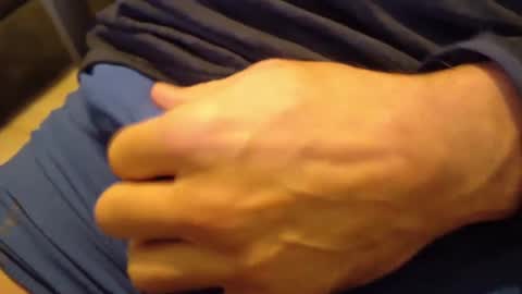 sparklenuts17 online show from January 15, 2:35 pm