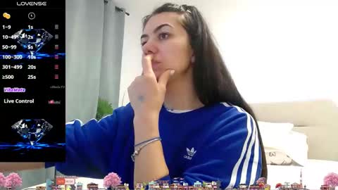 sparkly_eve online show from March 2, 12:32 pm