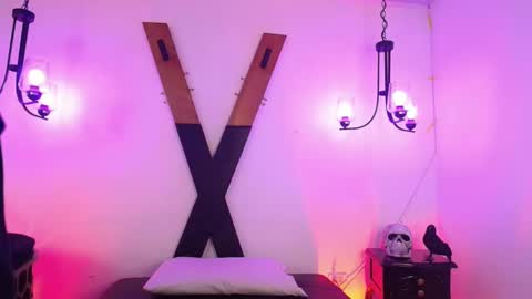 spencerm_ online show from November 22, 7:45 pm