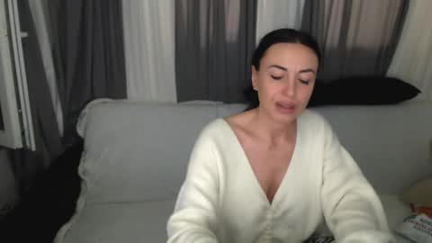 Carla online show from February 5, 3:48 pm