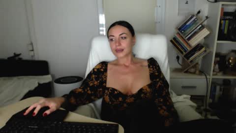 Carla online show from October 18, 6:34 pm