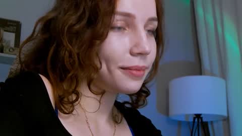 spicy___caramel online show from February 18, 4:18 pm