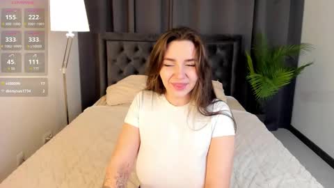 Melanie online show from March 19, 3:23 am