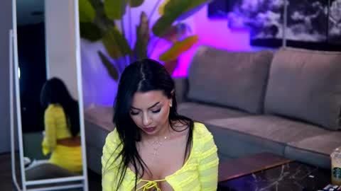 Spicy Maple online show from February 3, 7:18 pm