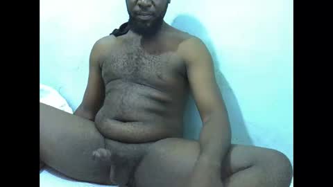 Snapshot of spicy_paul chatting on October 9, 11:37 am spicy_paul online show from October 9, 11:37 am