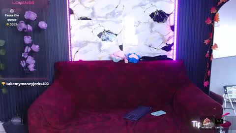    online show from October 26, 1:50 am