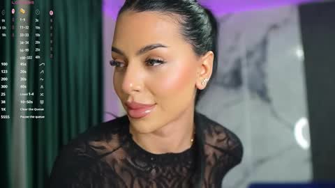 spicymaple online show from October 18, 8:24 pm