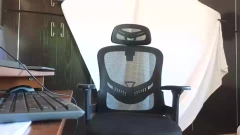 Marco. When Im offline you can view premium content in bio online show from November 14, 10:28 am