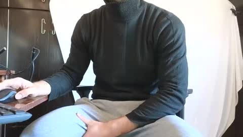 Marco. When Im offline you can view premium content in bio online show from November 10, 9:01 am