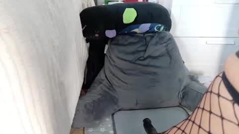 SpikedBella Same on all socials and OF online show from February 21, 9:43 pm