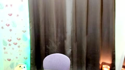 Kimmy online show from March 30, 9:42 am