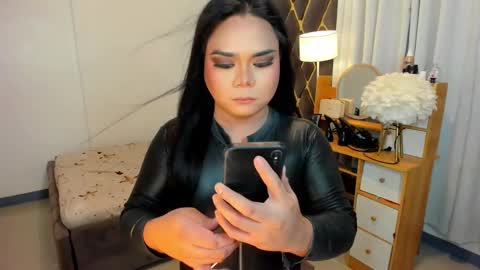 Regina George online show from January 9, 3:34 pm