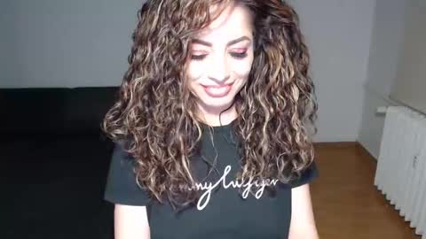 Doll online show from March 3, 4:26 pm