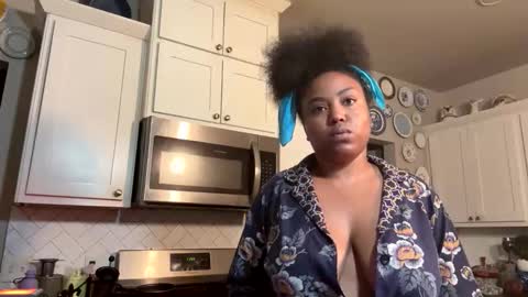 spoilprincesschloee online show from May 29, 4:43 am