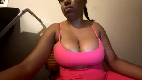spoilprincesschloee online show from June 4, 5:35 am