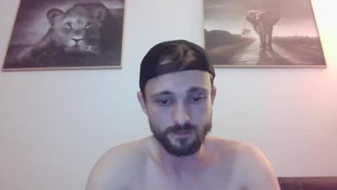 spyco82 online show from February 28, 8:39 pm