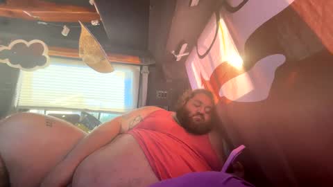 Your Pal Squeaks online show from December 3, 7:39 pm