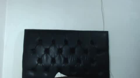 Snapshot of squirtgirl_hot chatting on February 12, 9:01 pm Amber Vega online show from February 12, 9:01 pm