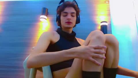 ethan online show from June 9, 1:11 pm