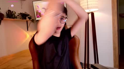 sr_evann online show from March 4, 6:05 pm