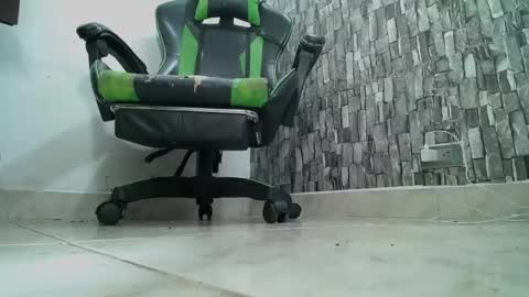 sr master cum its my old account online show from March 3, 3:41 am