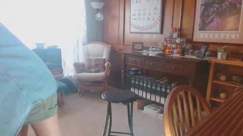 srtxshow online show from November 11, 3:36 pm