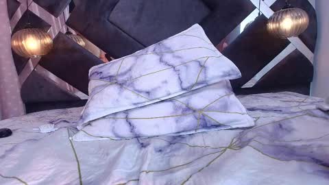 samantha online show from March 8, 10:24 pm