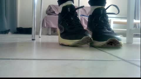 ssenzo online show from January 8, 9:59 am