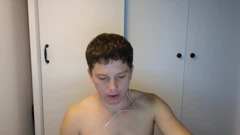 st1vemaster01 online show from November 13, 2:42 pm