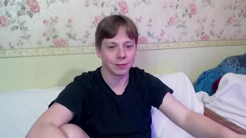 Snapshot of st_rudy chatting on January 23, 10:22 pm Joe Peach online show from January 23, 10:22 pm