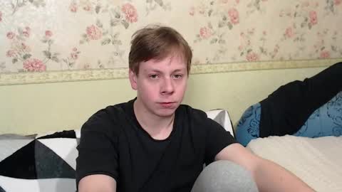 Snapshot of st_rudy chatting on February 9, 3:23 pm Joe Peach online show from February 9, 3:23 pm