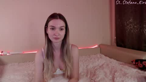 Stefan and Kaisi online show from April 11, 6:23 pm