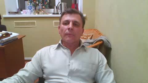 Snapshot of stacattoff chatting on December 6, 4:12 pm stacattoff online show from December 6, 4:12 pm