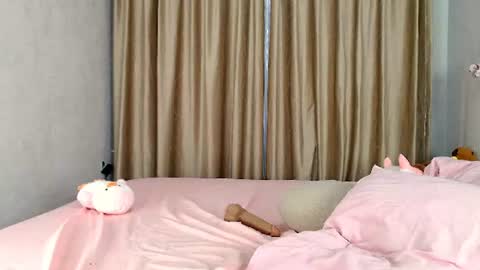 Lia online show from July 26, 2:25 pm