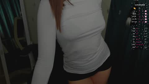 Stacy online show from December 28, 4:41 pm