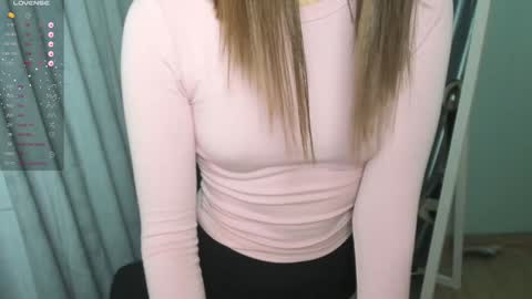 Stacy online show from December 14, 3:36 pm