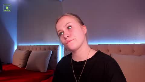STACY online show from July 1, 9:01 pm
