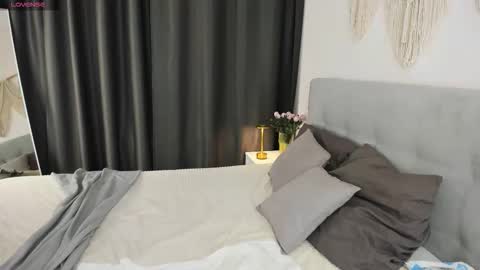 Stacy online show from March 19, 6:52 am