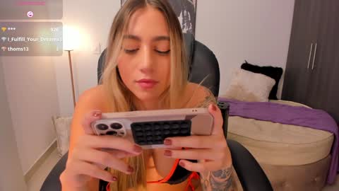 Stacy Conner online show from January 28, 10:56 pm