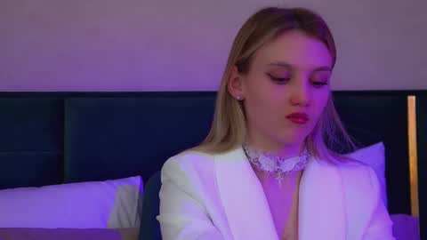 StacyEvances online show from February 22, 6:54 pm