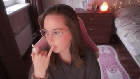 Alice online show from November 3, 5:52 am