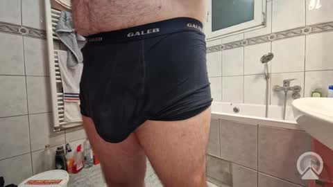 DominantBullGuyxxx online show from August 7, 10:41 pm