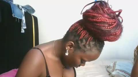 lia online show from February 13, 8:34 pm