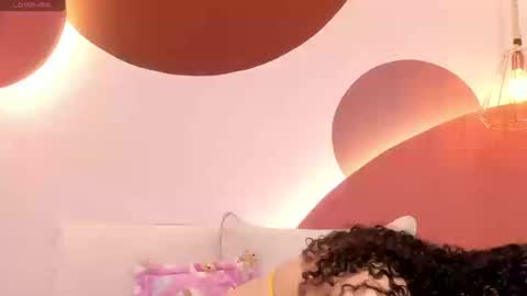 Stark Jones online show from September 11, 1:34 pm