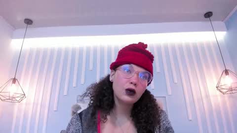 Stark Jones online show from October 20, 12:43 pm