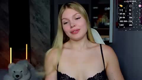 Caroline online show from July 20, 1:24 pm