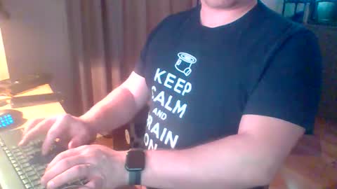 statusik123 online show from March 19, 3:45 am