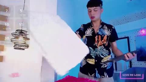 Steev online show from February 26, 7:02 am