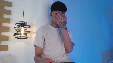 Steev online show from March 7, 3:51 am