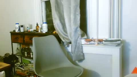 STEEZY online show from August 6, 3:59 am